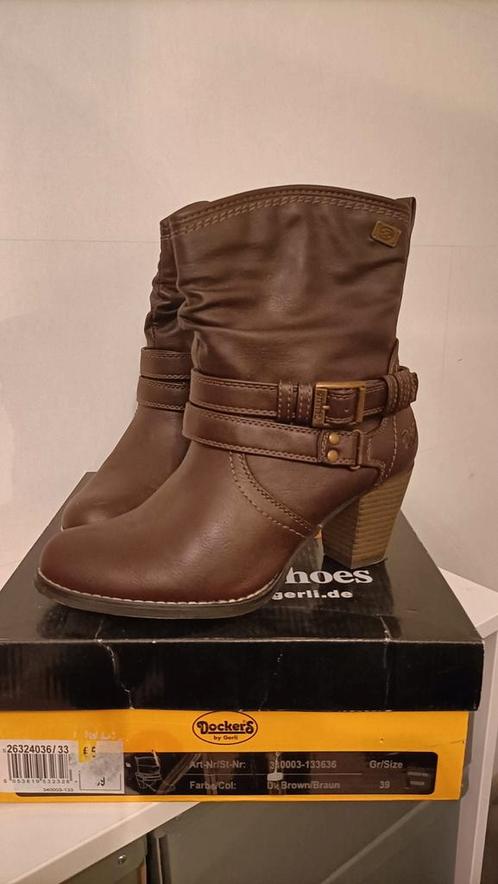 Nieuwe Dockers botjes, Kleding | Dames, Schoenen, Nieuw, Ophalen of Verzenden