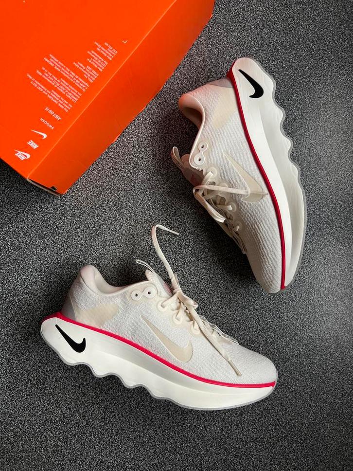 Nike Motiva Running schoenen DV1238-104, Kleding | Dames, Schoenen, Nieuw, Sportschoenen, Wit, Ophalen
