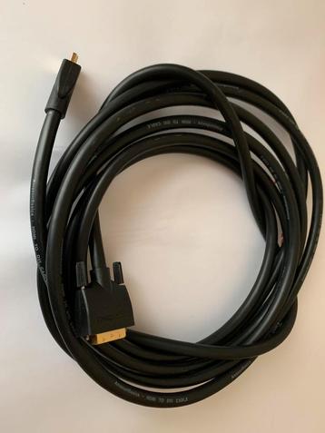 HDMI naar DVI kabel 4,5 meter. 
