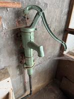 Oude handpomp regenwater, Ophalen, Gebruikt, Handmatig, Regentonpomp