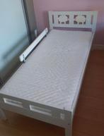 Peuterbed kinderbed met schaapjes, Kinderen en Baby's, Kinderkamer | Bedden, Ophalen, Zo goed als nieuw