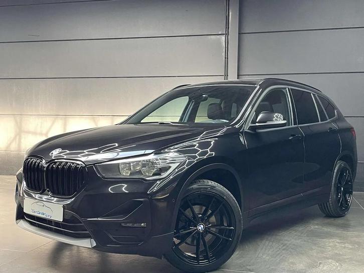 BMW X1 Steptronic / All Black / Leder / Pano dak / Camera, Auto's, BMW, Bedrijf, Te koop, X1, ABS, Achteruitrijcamera, Airbags