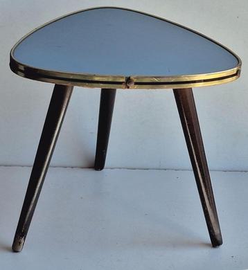 Jolie ancienne petite table tripode table d'appoint vintage, Antiquités & Art, Enlèvement ou Envoi