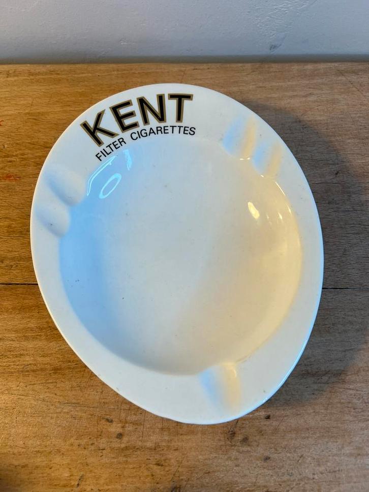 Cendrier ovoïde des années 70 pour Filter Cigarettes Lux, Verzamelen, Rookartikelen, Aanstekers en Luciferdoosjes, Zo goed als nieuw