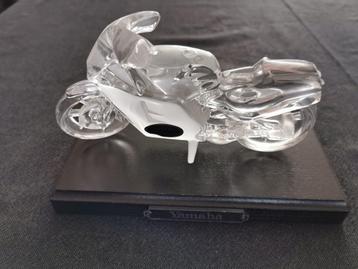 crystal beschikbaar voor biedingen