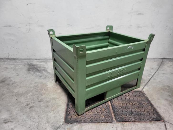 Stapelbak gecoat staal 4 vaste wanden 800x600x600, Doe-het-zelf en Bouw, Gereedschapskisten, Zo goed als nieuw, Ophalen