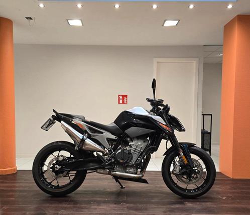 KTM Duke 790**2018**6,213 km**Garantie, Motoren, Motoren | KTM, Bedrijf, Naked bike, meer dan 35 kW, 2 cilinders, Ophalen