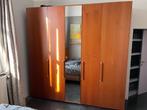 Kleerkast, Huis en Inrichting, Kasten | Kleerkasten, 200 cm of meer, Zo goed als nieuw, 200 cm of meer, Met hangruimte