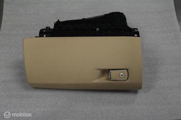Handschoenenkastje beige BMW 3 serie F30 F31 F34 beschikbaar voor biedingen