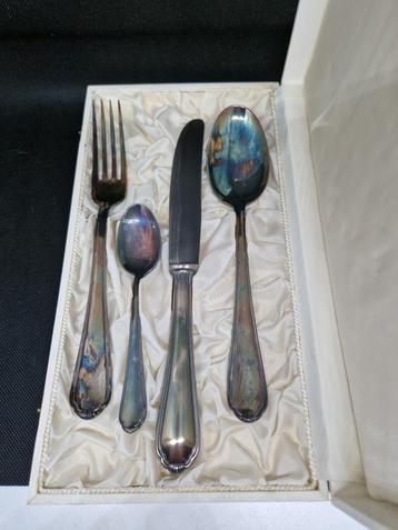 Iriserende bestekset - 4 stuks (vintage stijl, met doos) beschikbaar voor biedingen