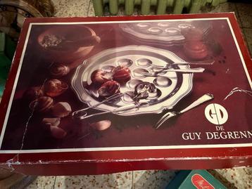 Service à escargots beschikbaar voor biedingen