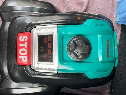 FERREX 800  in onderdelen per stuk, Tuin en Terras, Robotmaaiers, Gebruikt, 20 tot 25 cm, Ophalen