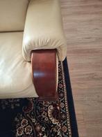 Salon met salon tafel, Ophalen