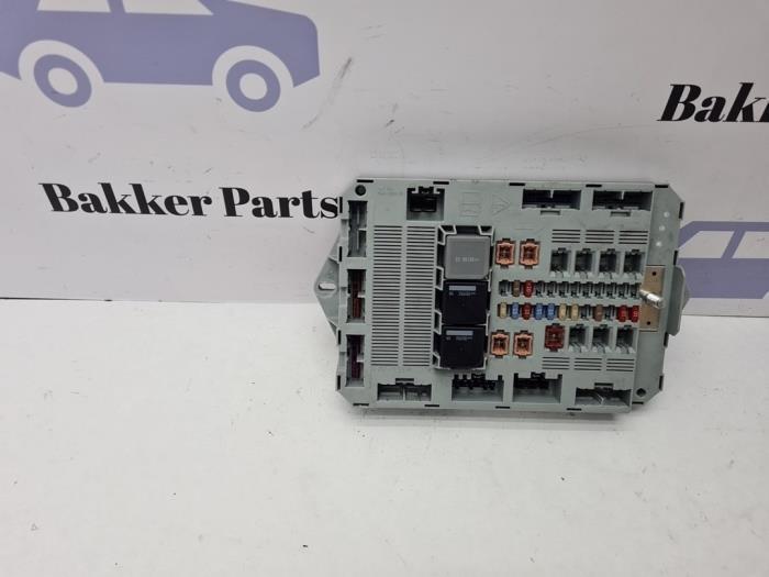 Zekeringkast van een Jaguar XF, Auto-onderdelen, Elektronica en Kabels, Jaguar, Gebruikt, 3 maanden garantie