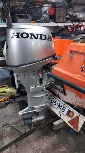 Honda BF30 30 pk elektrische start afstandsbediening  beschikbaar voor biedingen