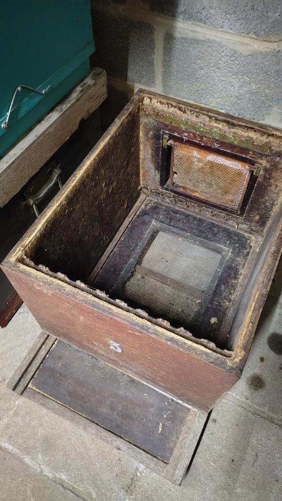 Bijenkasten, Dieren en Toebehoren, Overige Dieren-accessoires, Gebruikt, Ophalen