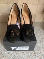 Lederen pumps massimo dutti mt 37, Kleding | Dames, Schoenen, Pumps, Massimo Dutti, Zwart, Ophalen of Verzenden