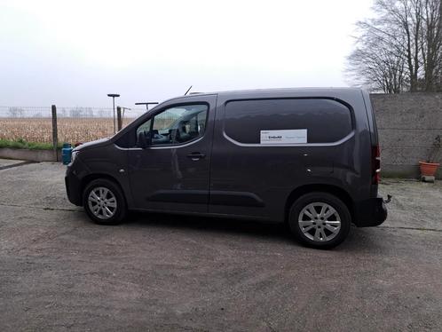 Peugeot partner 1.5 bleuHDI, Auto's, Bestelwagens en Lichte vracht, Particulier, Adaptieve lichten, Airbags, Airconditioning, Bluetooth
