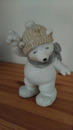 Statue d’ours blanc avec son bonnet et son écharpe, Enlèvement ou Envoi, Comme neuf, Statue, Autres marques