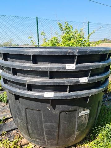 Bloempot - kuip - tuinkuip - bloembak  beschikbaar voor biedingen