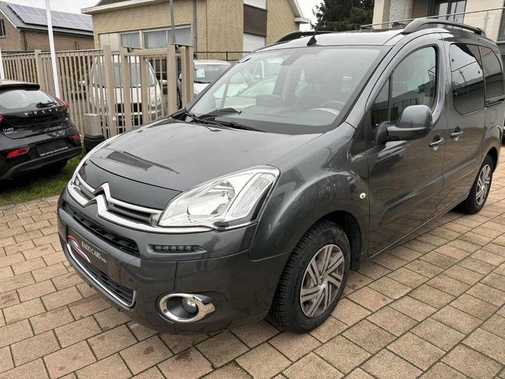 Citroën berlingo benzine van 2016, Auto's, Citroën, Bedrijf, Te koop, Berlingo, Airbags, Airconditioning, Bluetooth, Centrale vergrendeling