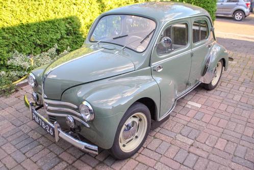 Renault 4CV 1954 Volledig gerestaureerd, super mooi!, Auto's, Oldtimers, Bedrijf, Renault, Benzine, Berline, 4 deurs, Handgeschakeld