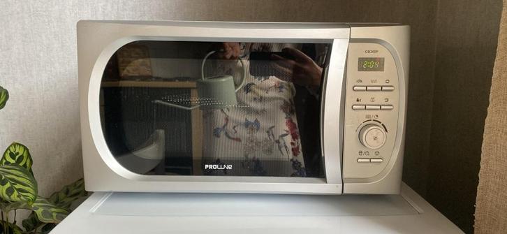 Microgolfoven perfecte staat, Elektronische apparatuur, Microgolfovens, Gebruikt, Vrijstaand, Microgolfoven, Grill, Draaiplateau