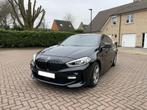 BMW 118i PACK M / 2023/ LED / CAMERA / NIEUWE STAAT, Auto's, BMW, Automaat, 1 Reeks, Leder en Stof, Zwart