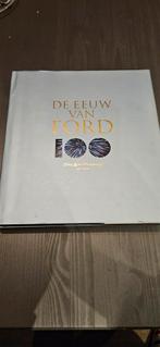 De eeuw van Ford 270 pagina's, Boeken, Auto's | Boeken, Ophalen of Verzenden, Zo goed als nieuw, Ford