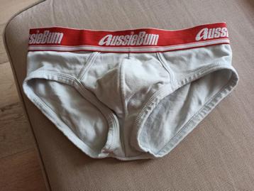 Verschillende slips Aussiebum - maat S & maat M beschikbaar voor biedingen