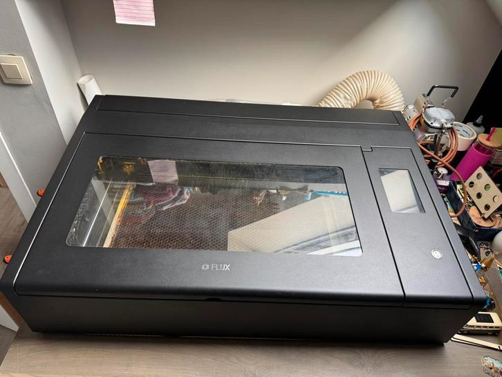 FLUX Beambox Pro 50W CO₂ Lasersnijder, Hobby & Loisirs créatifs, Bricolage, Utilisé, Enlèvement