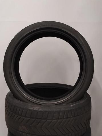 Banden Winterbanden Vredestein 245/35 R19 beschikbaar voor biedingen