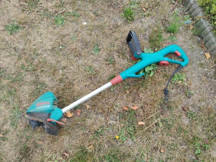 Bosch ART 26 Combitrim elektrische kantenmaaier 450W, Tuin en Terras, Grastrimmers, Ophalen