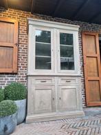 Buffet/vitrine entièrement en chêne LIVRAISON GRATUITE, Enlèvement ou Envoi, Comme neuf