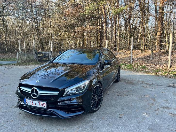 Mercedes-Benz CLA 45 AMG, Auto's, Mercedes-Benz, Particulier, CLA, 4x4, ABS, Achteruitrijcamera, Airbags, Airconditioning, Bluetooth