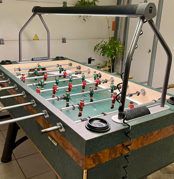 Kicker + verlichting!! JUPITER!!, Sport en Fitness, Biljarten en Poolen, Zo goed als nieuw, Overige typen, Ophalen