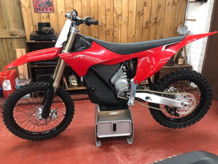 Stark Varg MX 80pk, Motos, Motos | Marques Autre, Entreprise, Moto de cross, Enlèvement