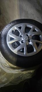 175/65R14 T XL banden +velg nooit gebruikt, Enlèvement, Pneu(s)