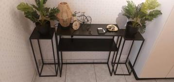 3 decoratiemeubels te koop beschikbaar voor biedingen