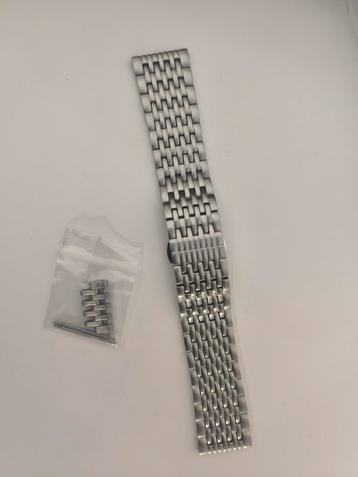 Bracelet neuf pour montre emporio
Armani beschikbaar voor biedingen