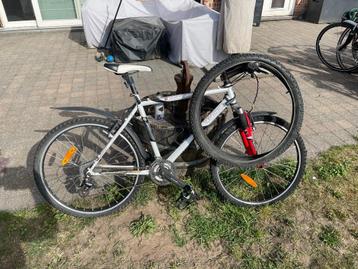 Roues MTB Decatlon 26" taille 45, 45 à 49 cm, VTT tout suspendu, Enlèvement, Utilisé