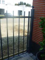 zwaar metalen hekken  + palen, Doe-het-zelf en Bouw, Ophalen, Zo goed als nieuw, IJzer