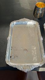 Plats en argent, Enlèvement, Comme neuf