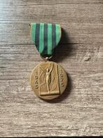 Medaille 2 1940-1945, Verzamelen, Ophalen, Landmacht, Lintje, Medaille of Wings