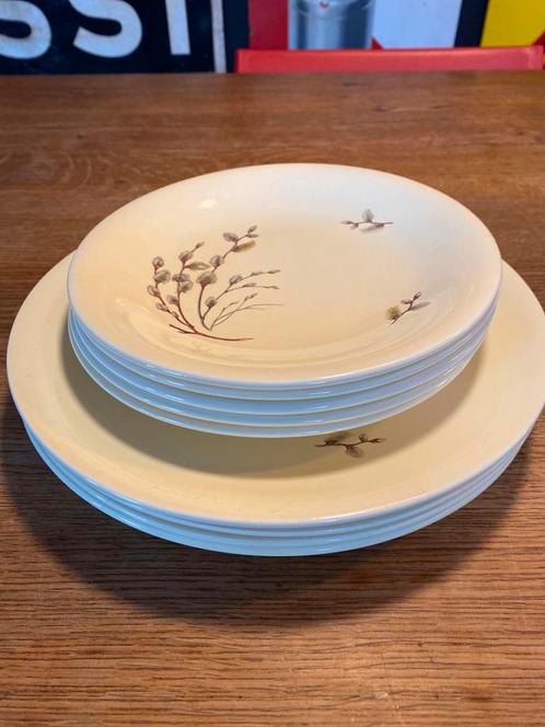 Kleine en grote borden Champagnole wilgenkatjes, Antiek en Kunst, Antiek | Servies los, Ophalen of Verzenden