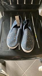 Blauwe stoffen schoenen met diamanten maat 39 nieuw, Kleding | Dames, Schoenen, Ophalen of Verzenden, Nieuw, Blauw