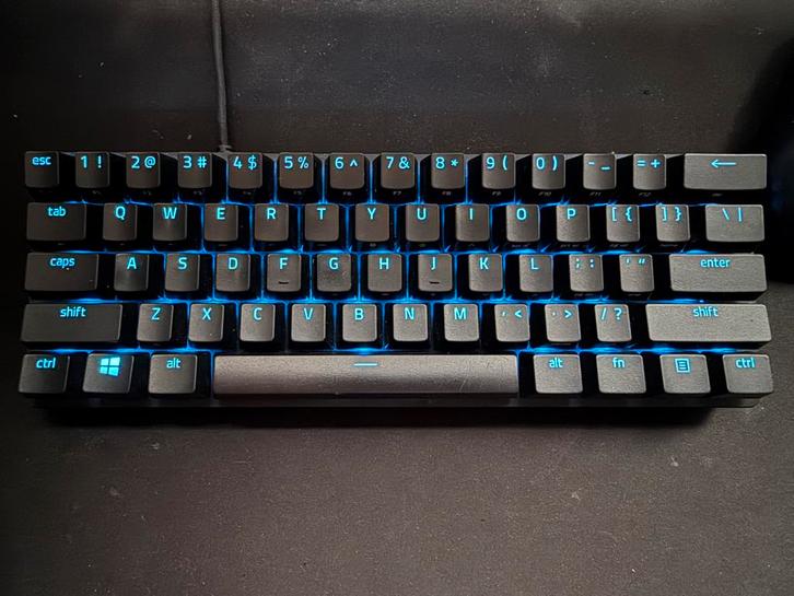 HUNTSMAN MINI, Computers en Software, Toetsenborden, Zo goed als nieuw, Verzenden