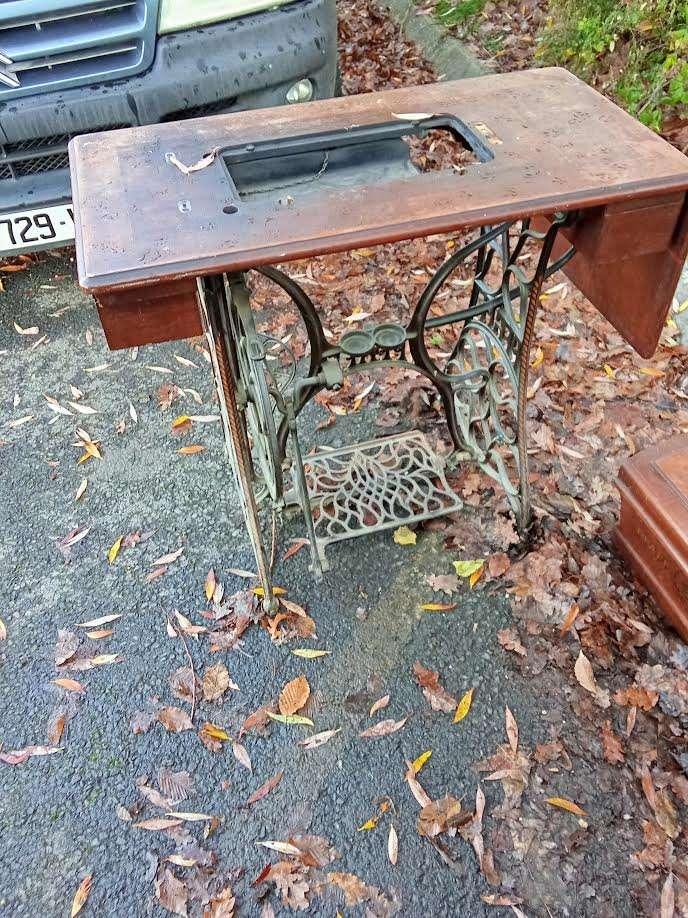 Album des membres : Table de cuisine Singer