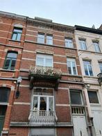 Opbrengsteigendom à vendre à Ixelles, 5 chambres, 223 m², Vrijstaande woning, 5 kamers