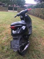 Zip piaggo 183 cc, Fietsen en Brommers, Brommers | Overige merken, 0 versnellingen, Piaggio Zip, Ophalen of Verzenden, 183 cc